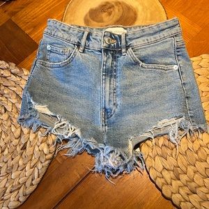 Zara cutoff jean shorts!